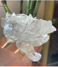 Tượng long quy bằng đá thạch anh trắng