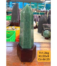 Trụ đá thạch anh xanh